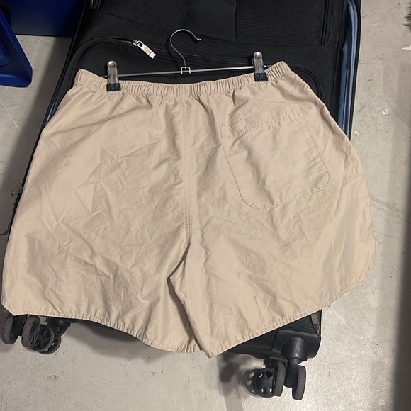 Fear of God Essentials Beige Shorts - Picture 2 of 5